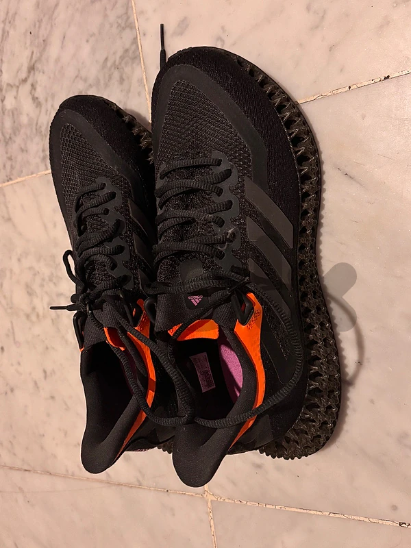 Adidas 4DFWD2 - Original (Barely worn) Size 41 1/3