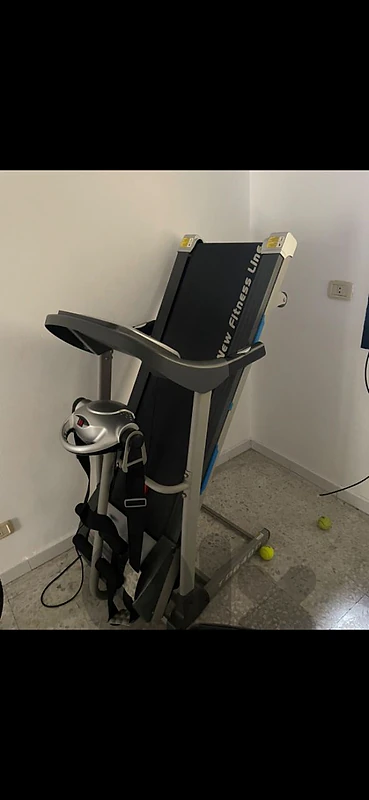 (Treadmill الة مشي كهربائية