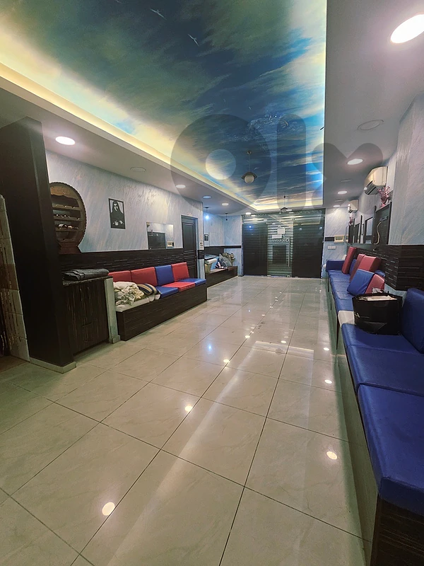🏪 145m² Commercial Space for Sale | Adonis | Restaurant Ready