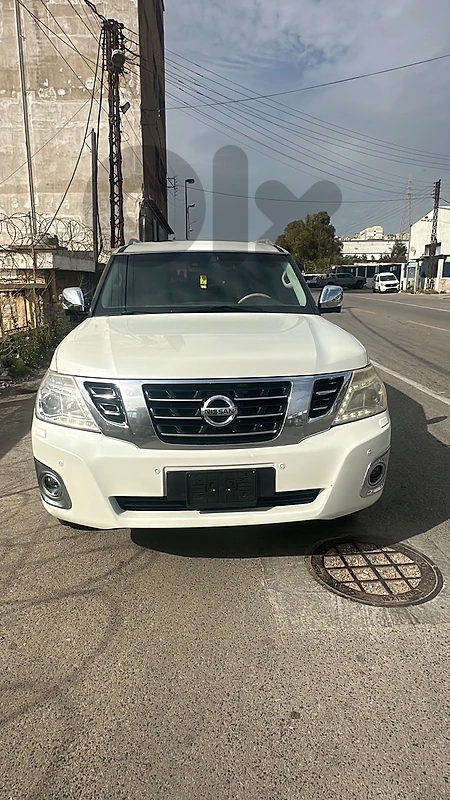 Nissan Patrol 2014 platinum