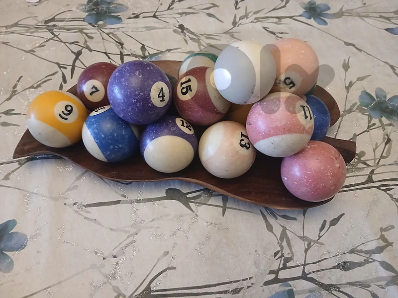 🎱 مجموعة كرات بلياردو