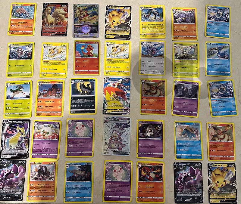 Mixed pokemon cards🔥