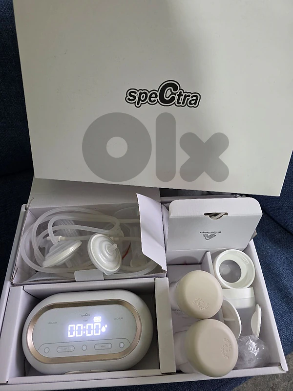 Spectra dual compact breast pump