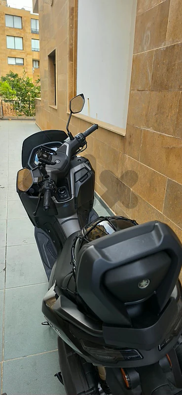 Yamaha Nmax