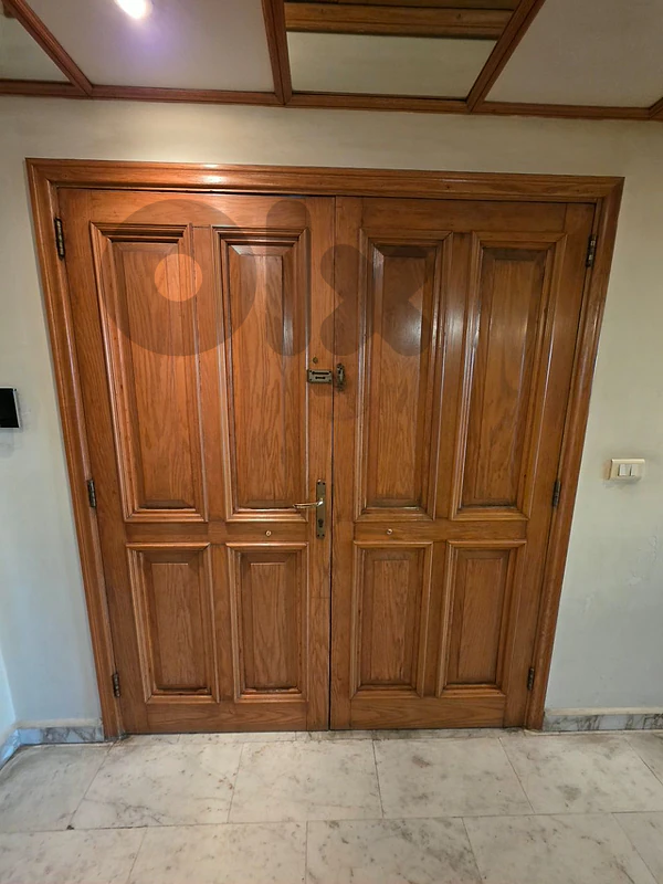 باب سنديان للبيع - Solid oak door