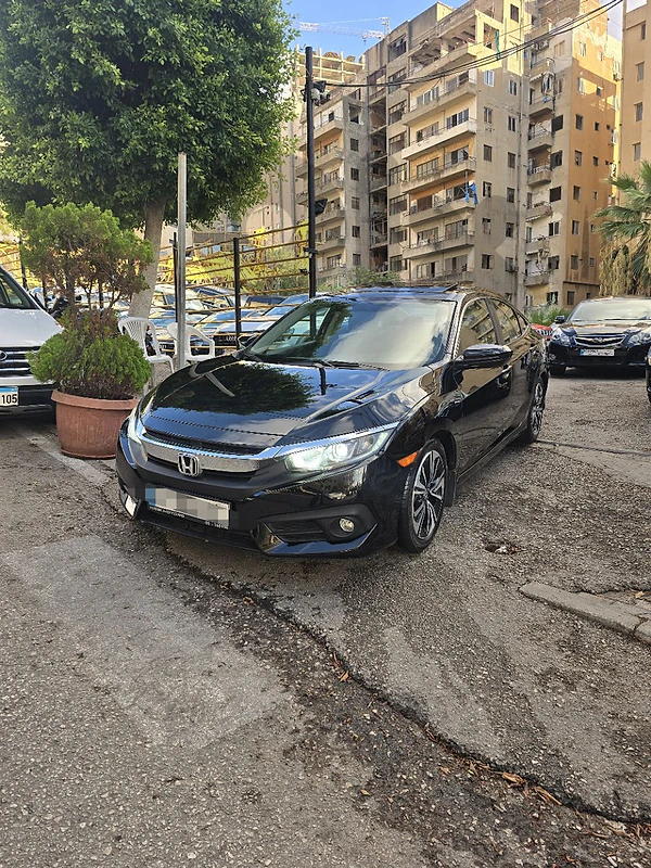 Honda Civic Sport 2018 EX-L Black on Black