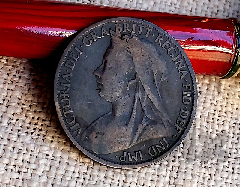 England Queen Victoria 1900 large Penny bronze coin