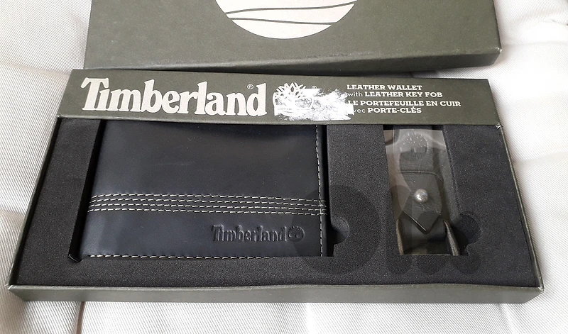 Timberland wallet with key fob