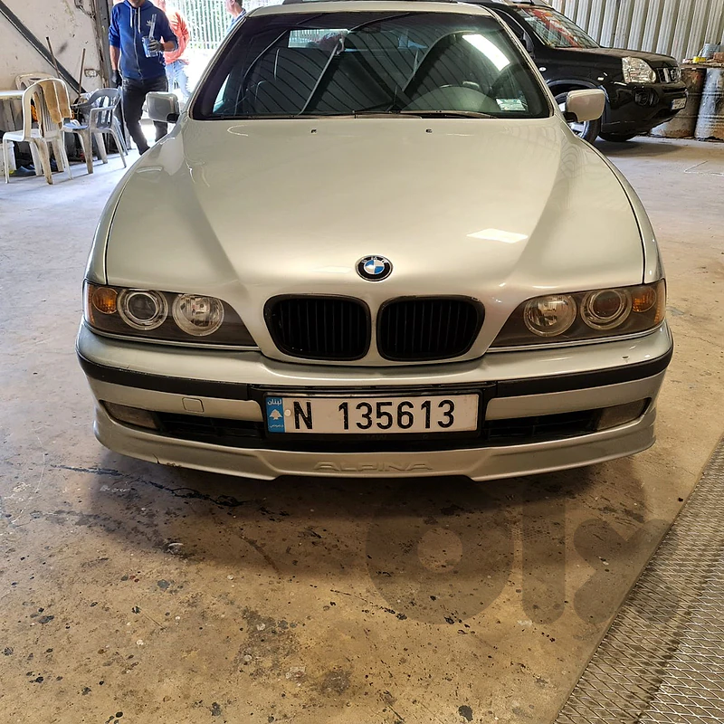 BMW 5-Series 1996 E39
