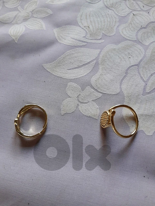 خاتمان نسائيان Brazilian Gold ✨
تصميم أنيق مع فصوص لامعة