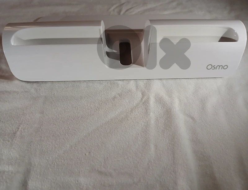 iPad Charging Dock / Stand – Used