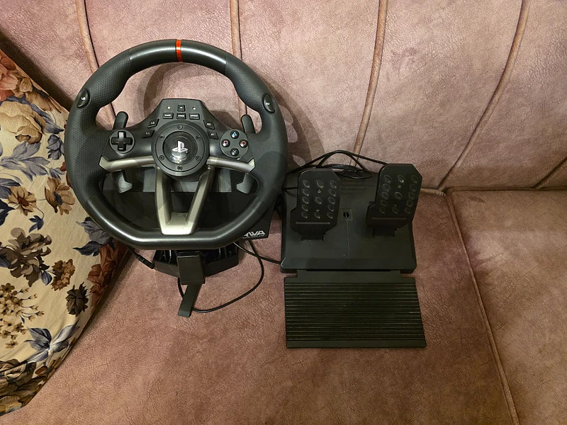steering wheel Hori