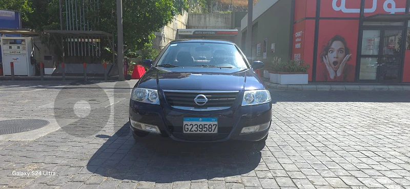 Nissan Sunny 2010