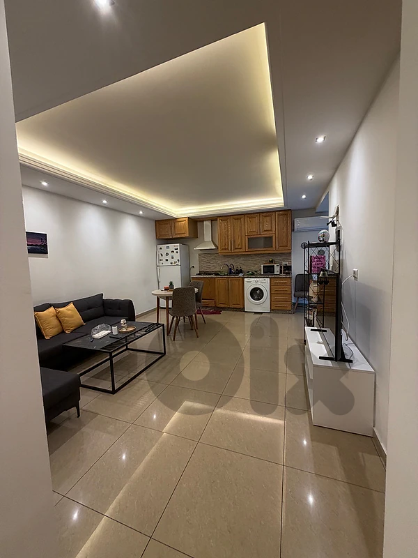 fully furmished room for girls at jdeide and rawda foyer  and dorm