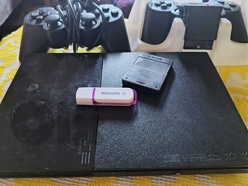 ps2  مستعملة