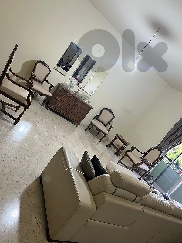 Spacious Furnished Apartment with 165 m² Terrace – Zalka