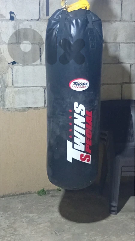 Boxing Set – Punching Bag + 2 Pairs of Boxing Gloves