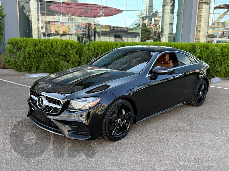 E400 4matic COUPE AMG  clean carfax