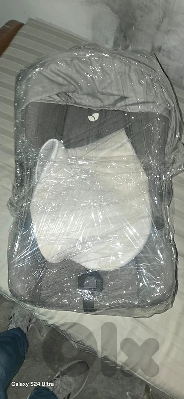 car seat and the base is brand new
