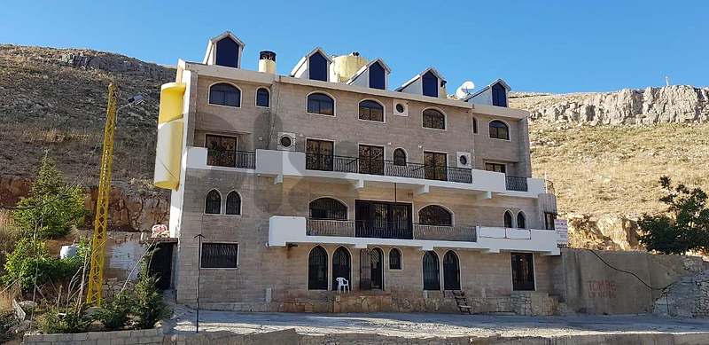 hotel for sale in faraya