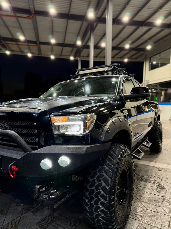 Toyota Tundra 2009 SR5 5.7L