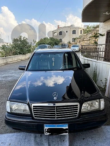 Mercedes-Benz 240/260/280 1997