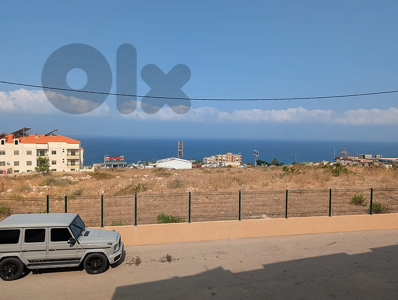 شقة راقية للبيع في جدرا – إطلالة بحرية مميزة