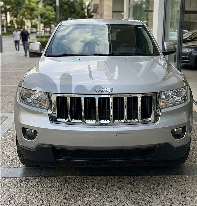 Cherokee Laredo 2011 Price: 10,000$