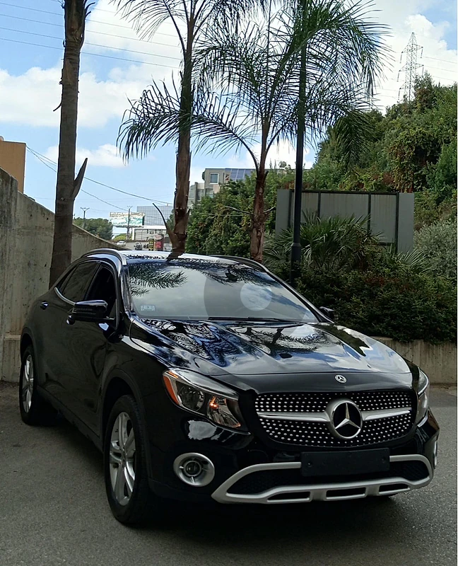 Mercedes-Benz 2019