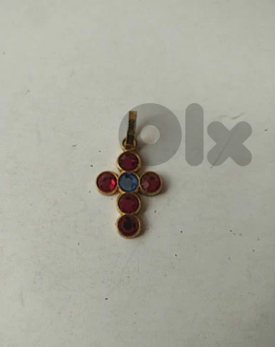 Vintage cross pendant (red) - Not Negotiable