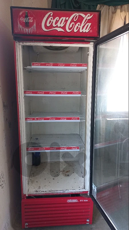 Refrigerator Refrigerator