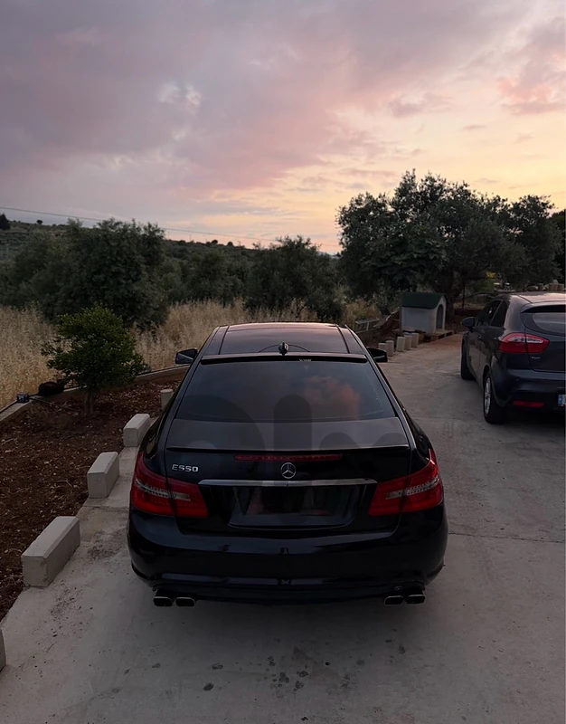 Mercedes-Benz E-Class 2010 E550 2010 Mercedes-Benz E-Class 2010 E550 2010