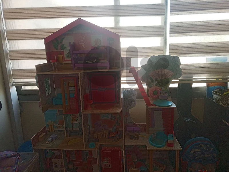 Doll house