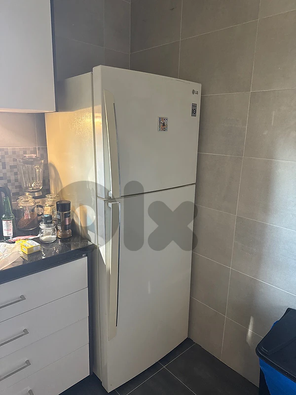 LG refrigirator
