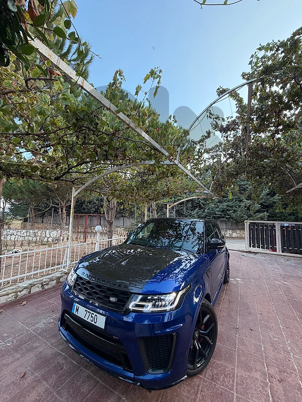 Range Rover SVR 2021