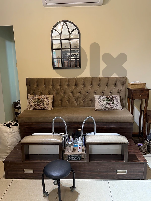 Complete Pedicure Station | 2 مغاسل + Couch