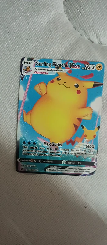Surfing Pikachu VMAX
