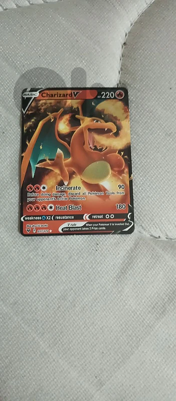 Charizard V