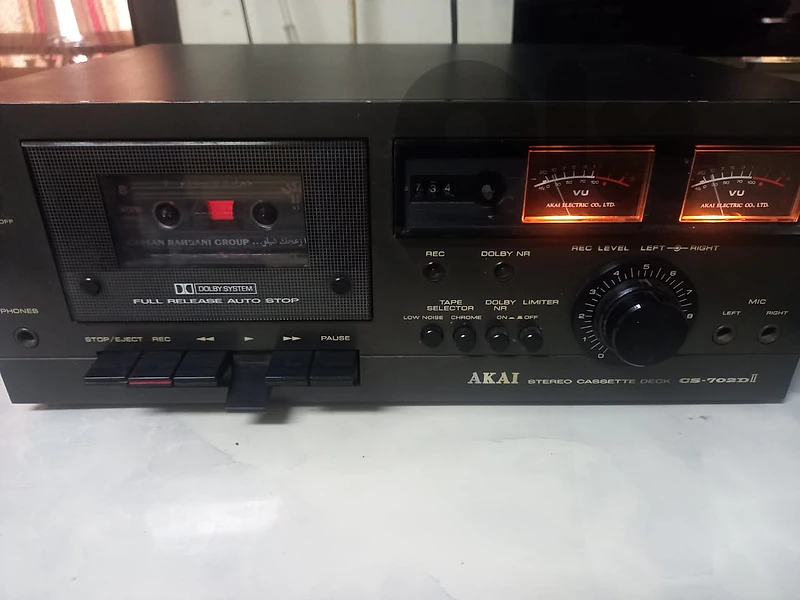 vintage Akai CS-702D II stereo cassette deck working good