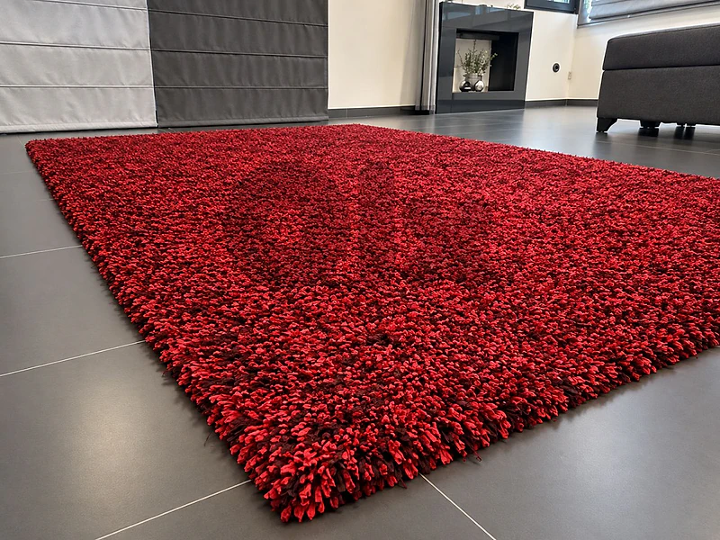 Red/ black rectangular rug