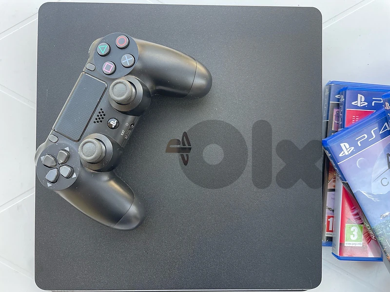 PS4 Slim 500GB (Perfect Condition)