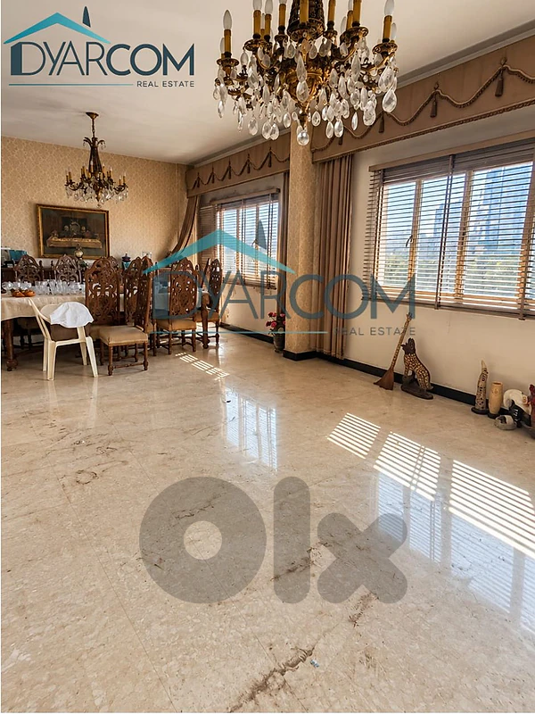 DY3883 - Jdeideh Prime Location Apartment for Sale!