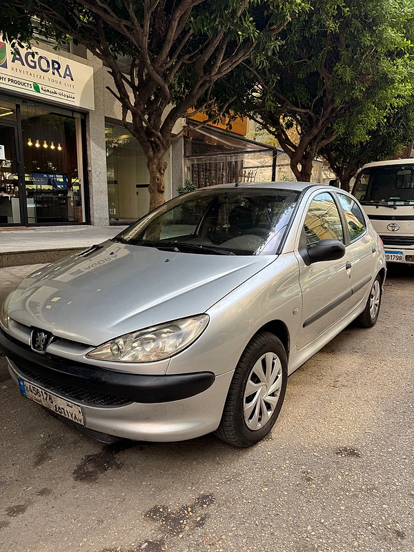 Peugeot 206 2004 2004 XR
