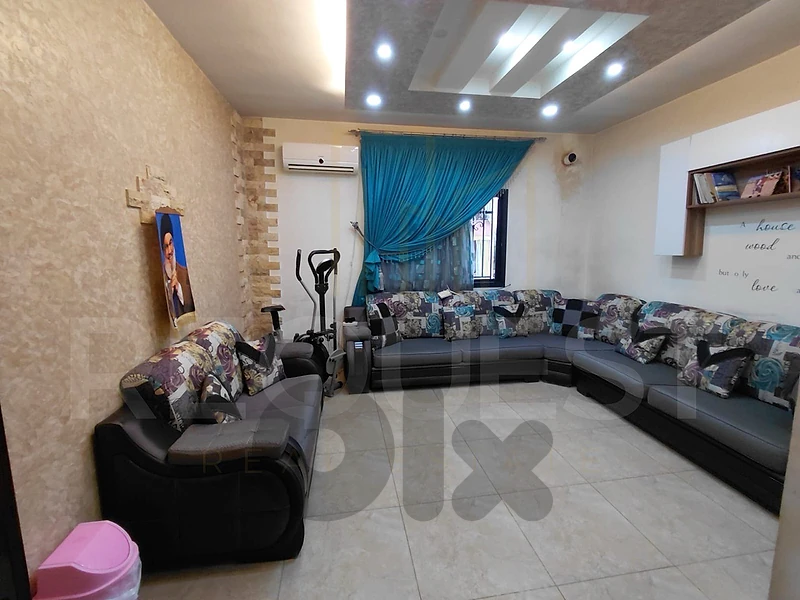 Apartment For Sale in Tamnin شقة للبيع في تمنين