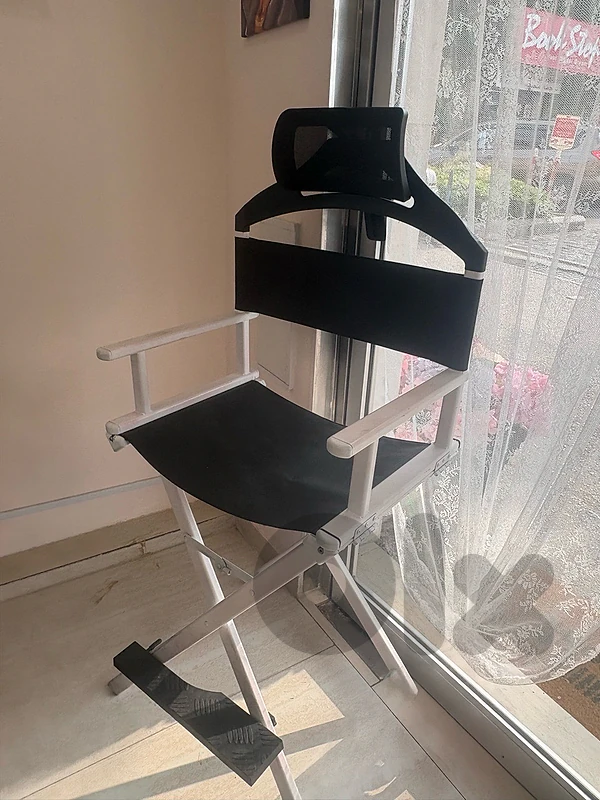 amazing relaxing makeup chair