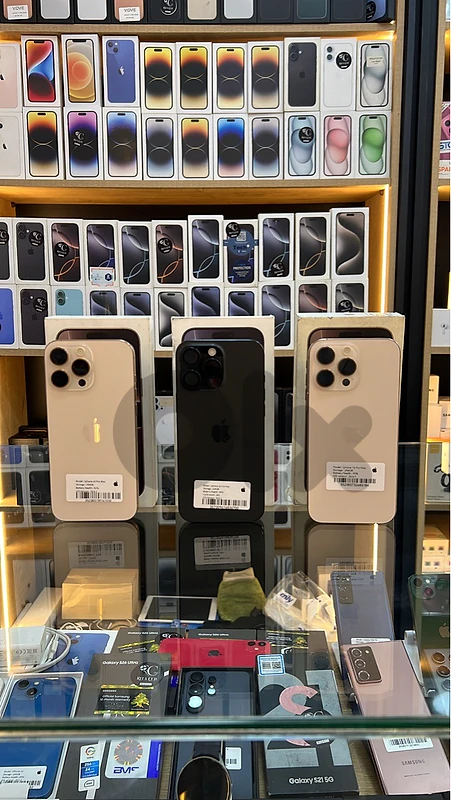Iphone 16 Pro Max 256GB . Like New condition