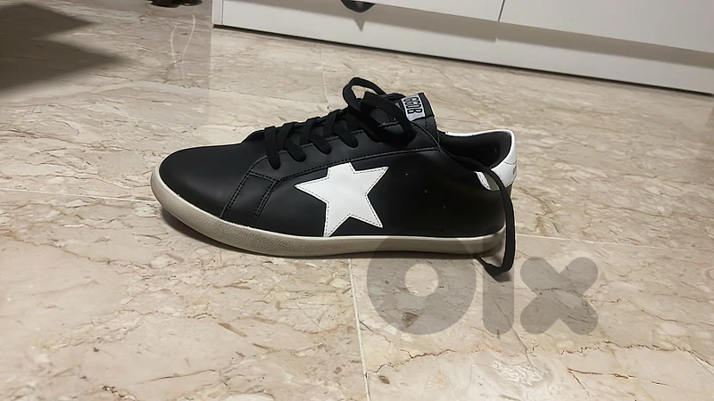 Golden Goose (Replica)
