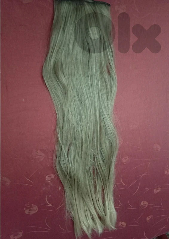 4 hair extensions for sale 30$