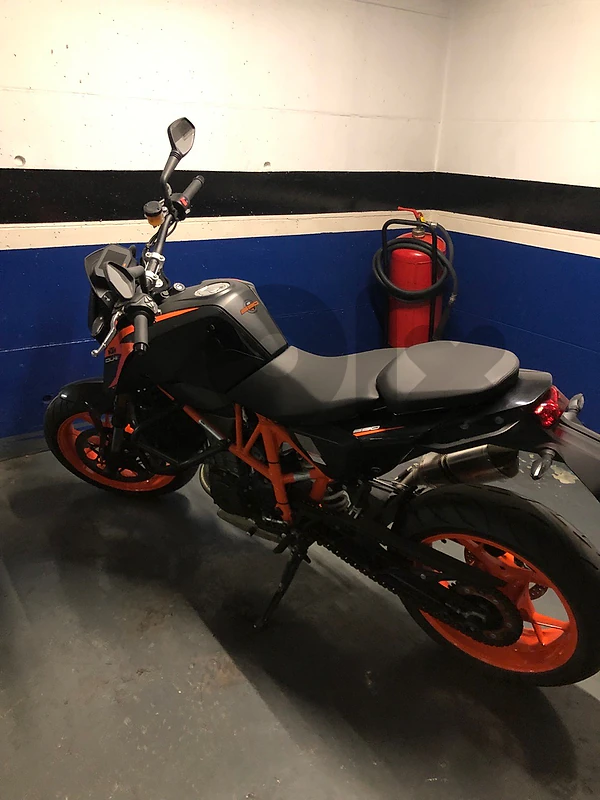 KTM 690 DUKE