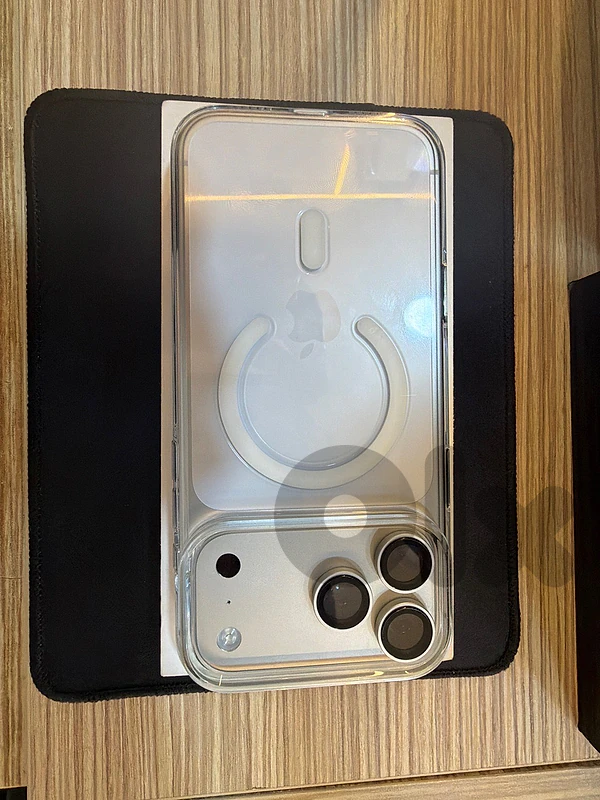 IPHONE 17PROMAX 256GB E sim IPHONE 17PROMAX 256GB E sim